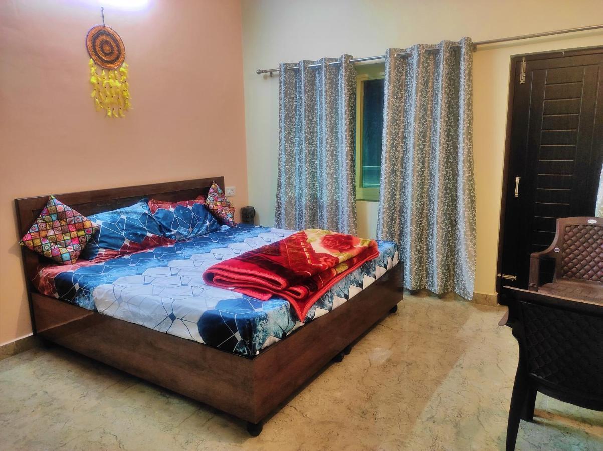 רישיקש Anandam Home Stay מראה חיצוני תמונה