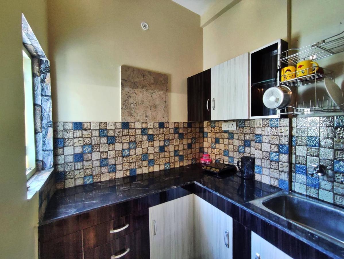 רישיקש Anandam Home Stay מראה חיצוני תמונה