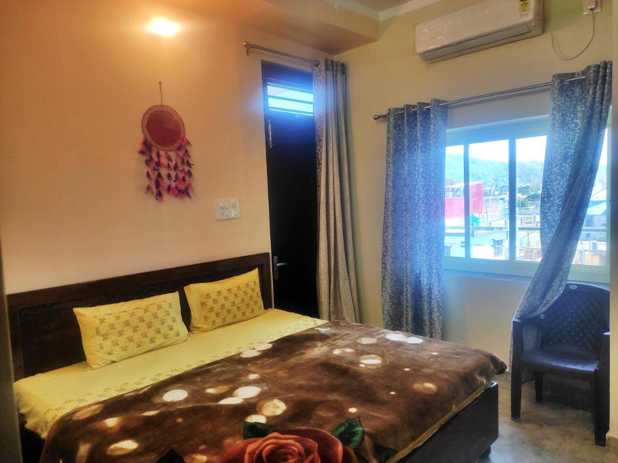 רישיקש Anandam Home Stay מראה חיצוני תמונה